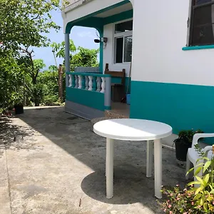 Apartment Joy's Roseau