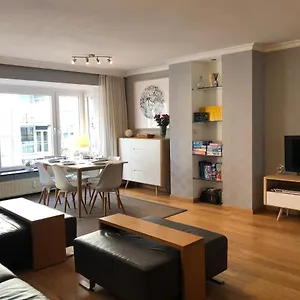 Modern At 2 Steps From Appartement Ostende