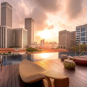 Hotel Naumi, Singapore