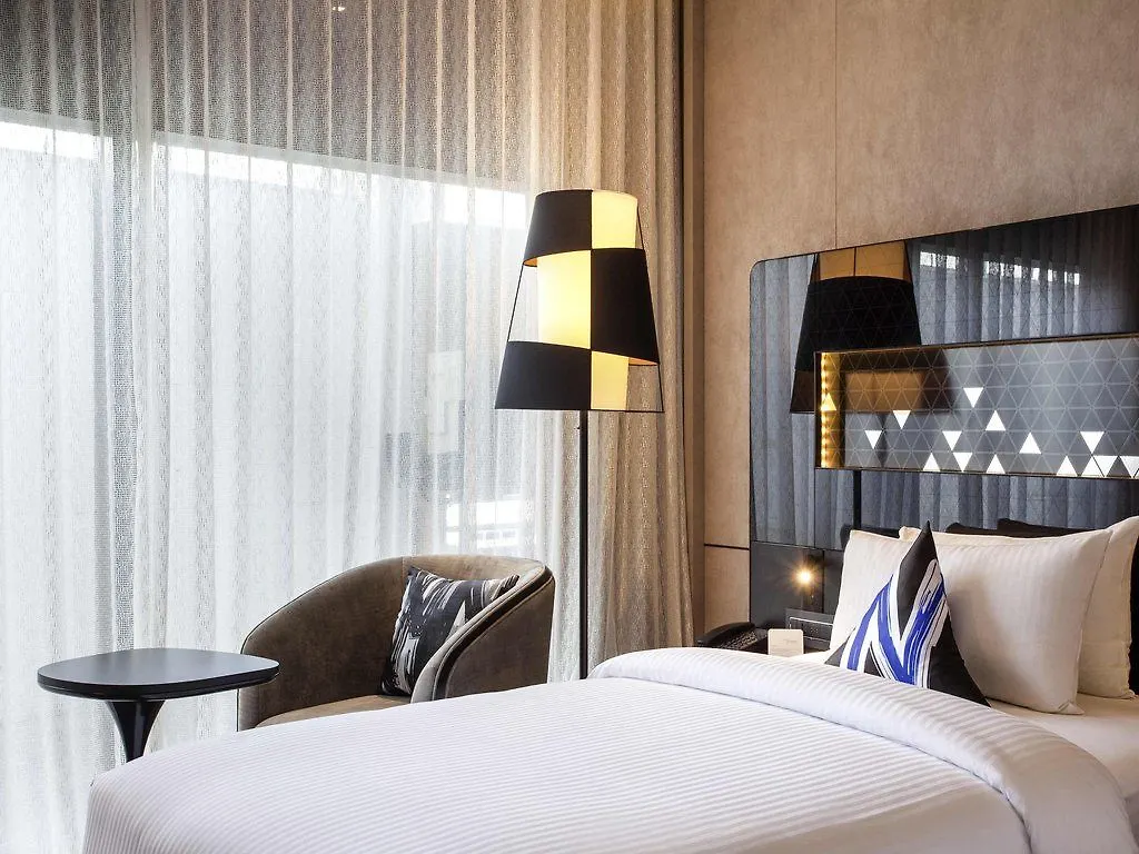 Mercure Singapore On Stevens Hotel